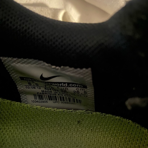 Nike Shocks, 8.5 US - Picture 4 of 6